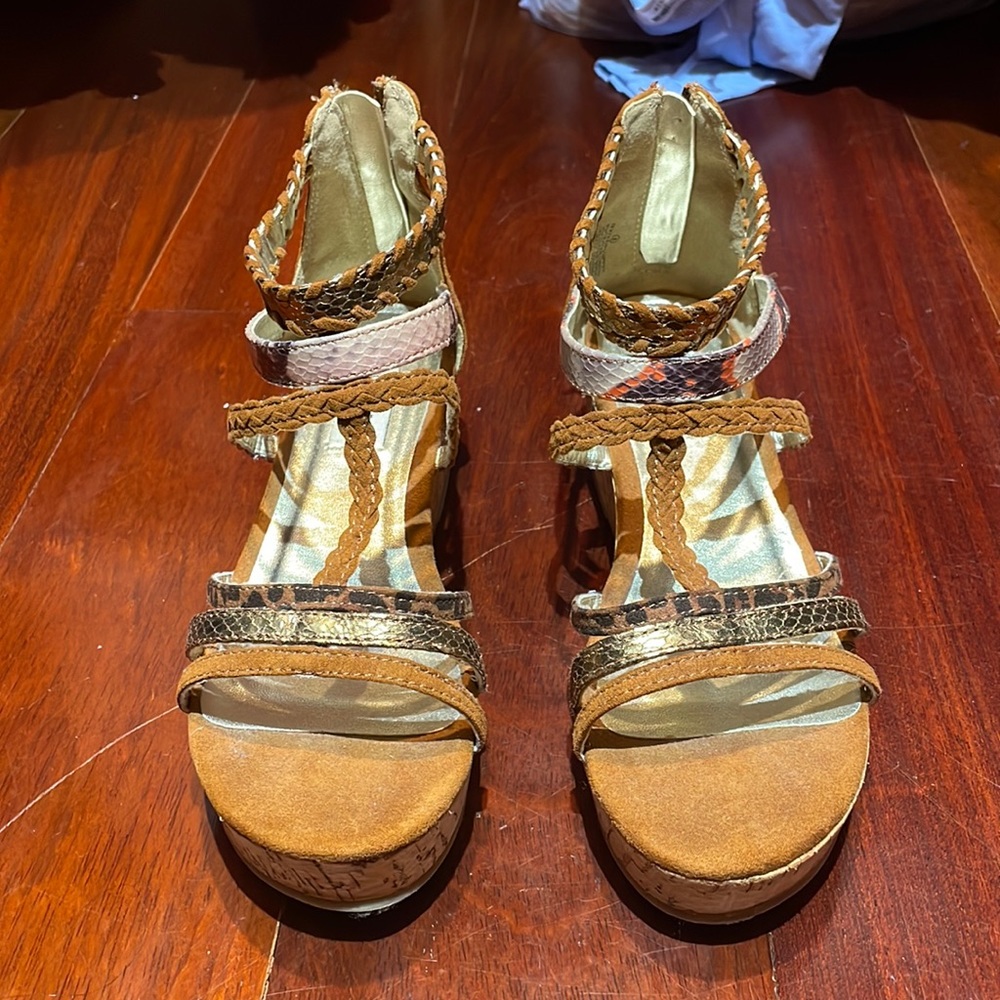 Steve Madden 1 1/2 inch wedge heels